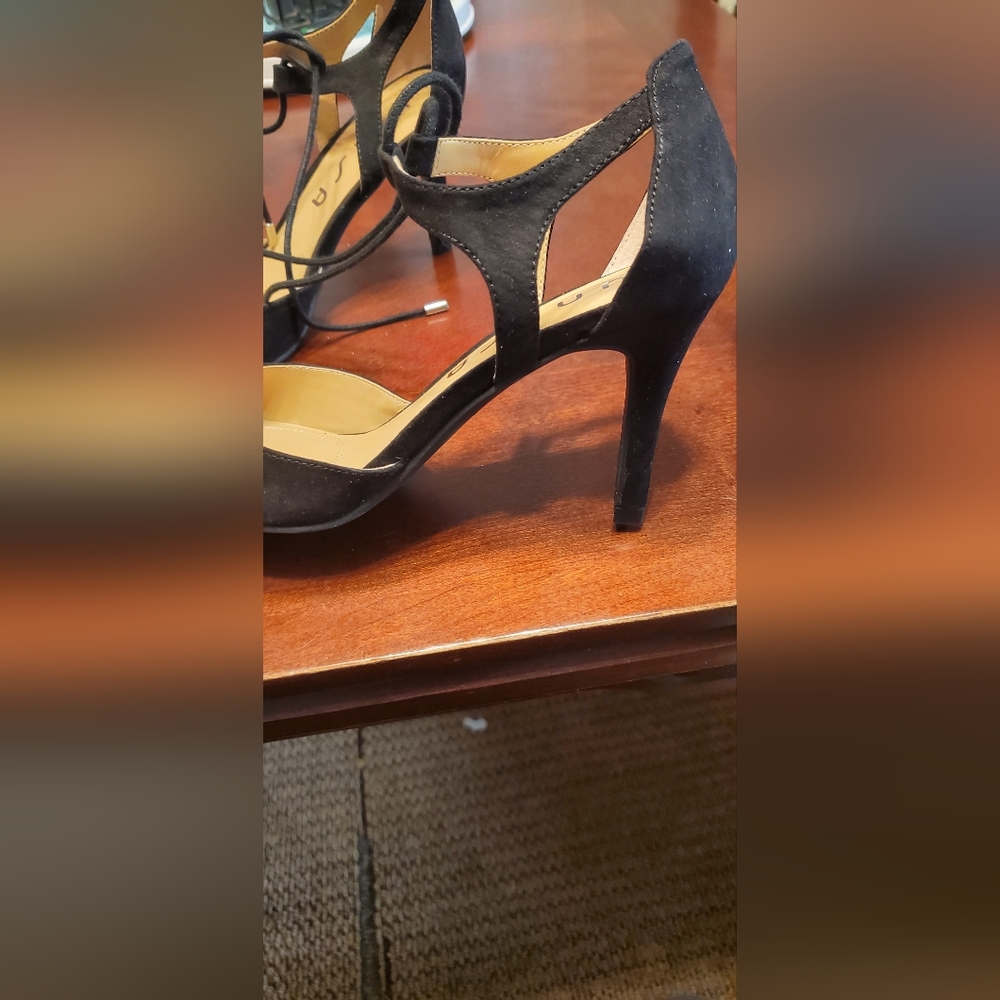 Unisa heels - Picture 2 of 4